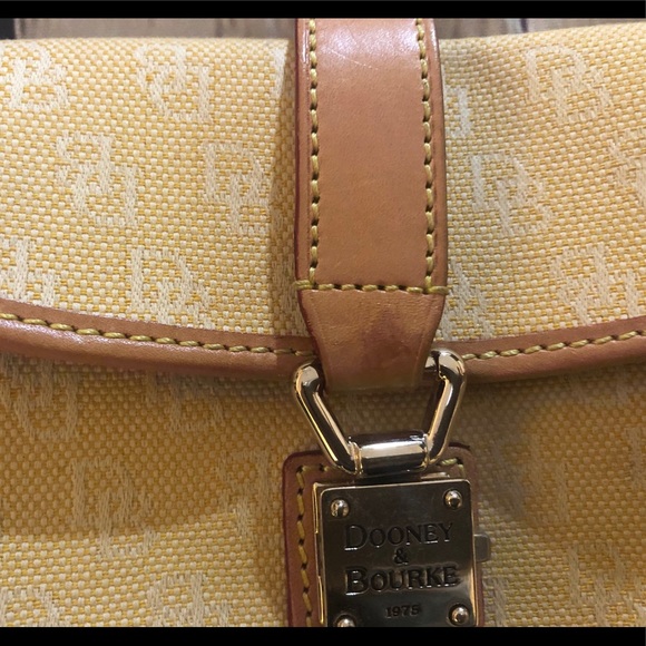 Dooney and Bourke Purselette - Picture 3 of 5